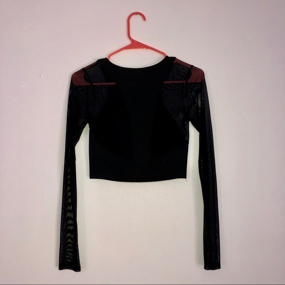 Solemio Black Long Sleeve Crop Top SMALL - Picture 4 of 5